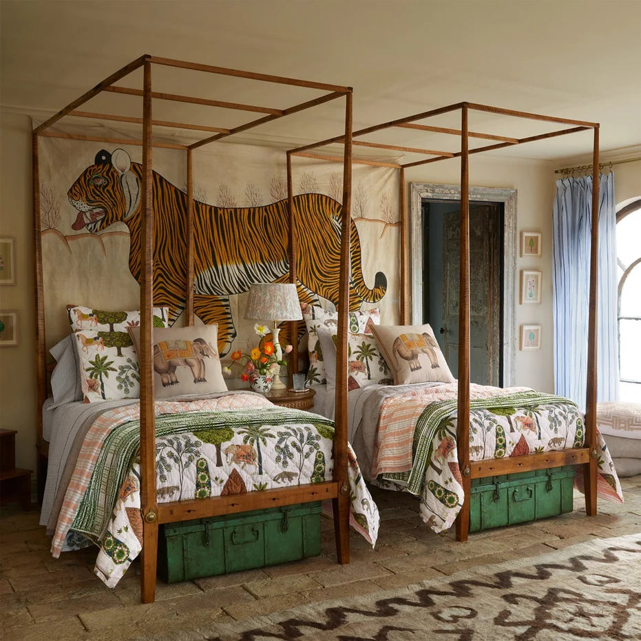 Vivaan Sand Quilt