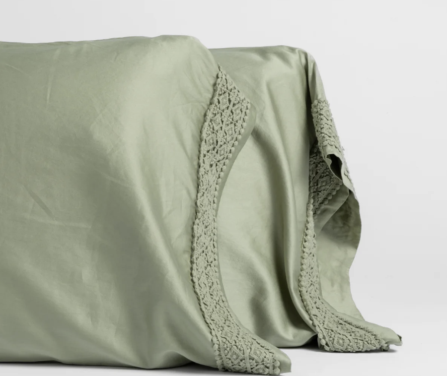 Bria Pillowcase With Novola Lace Band (Single)