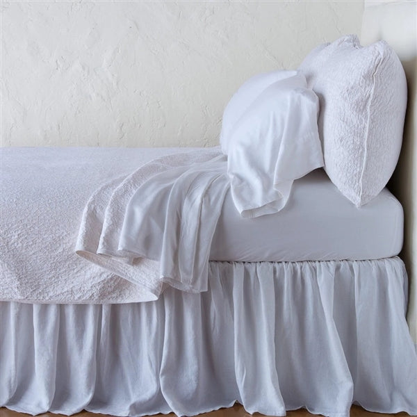 Harlow Twin Coverlet – Bella Notte Linens
