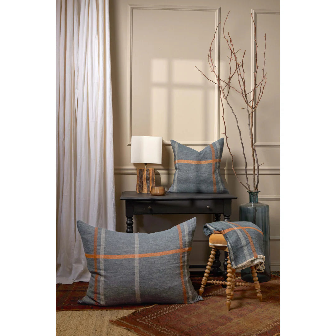 Bryant Big Pillow w/ Insert
