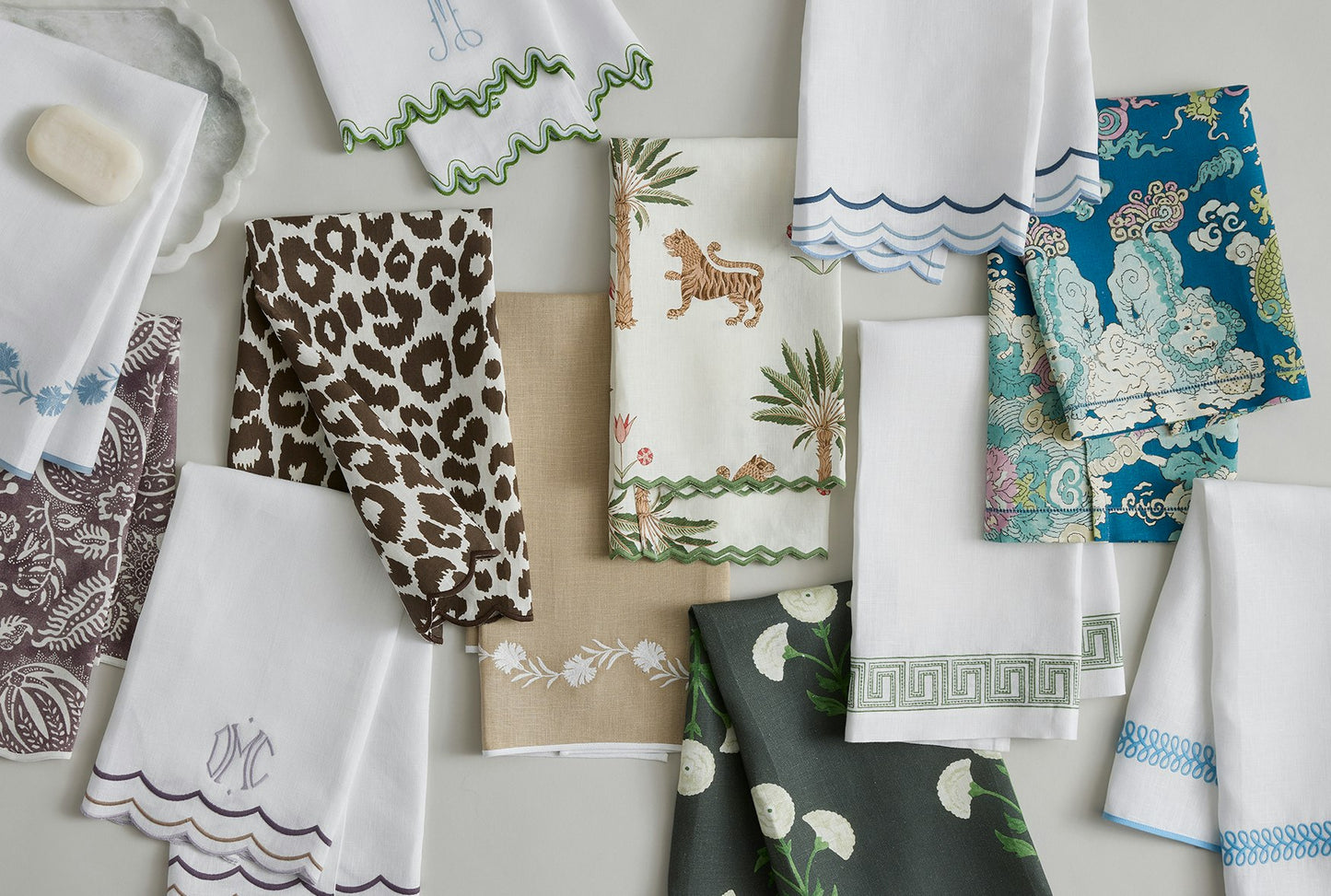 Tiger Palm Guest Towel - Set of 2