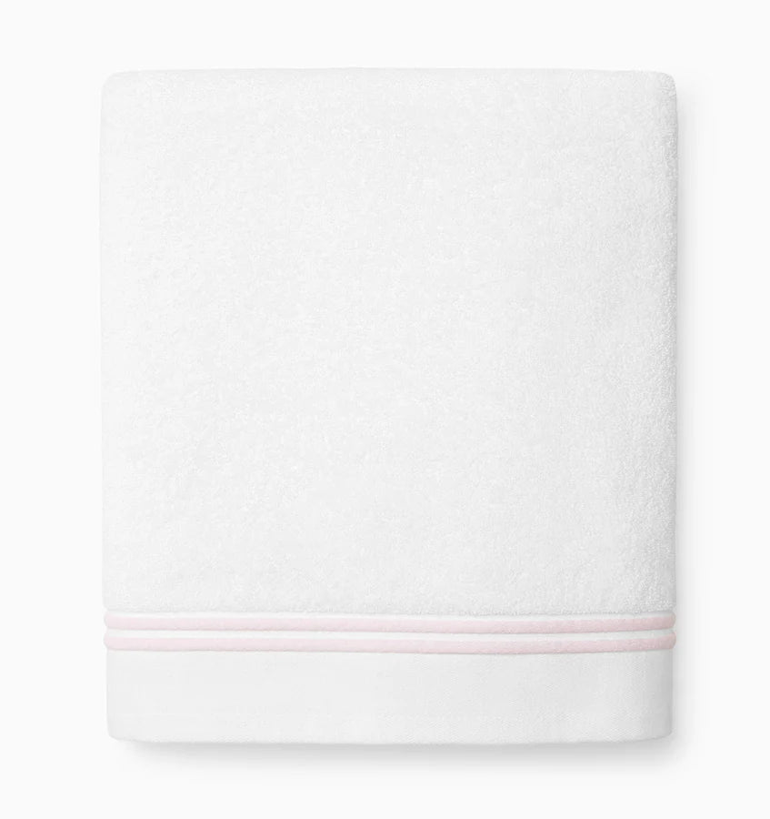 Aura Nuova Towel