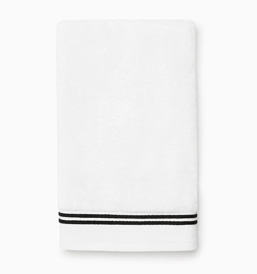 Aura Nuova Towel