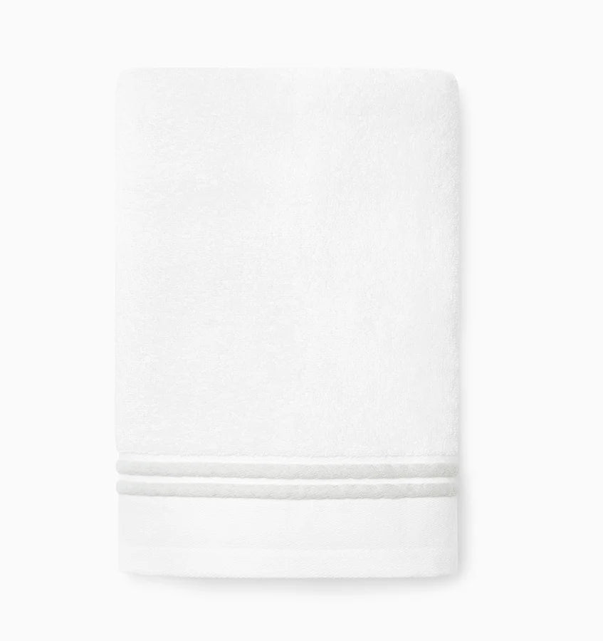 Aura Nuova Towel