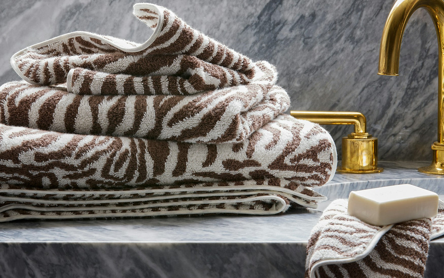 Regine Towels