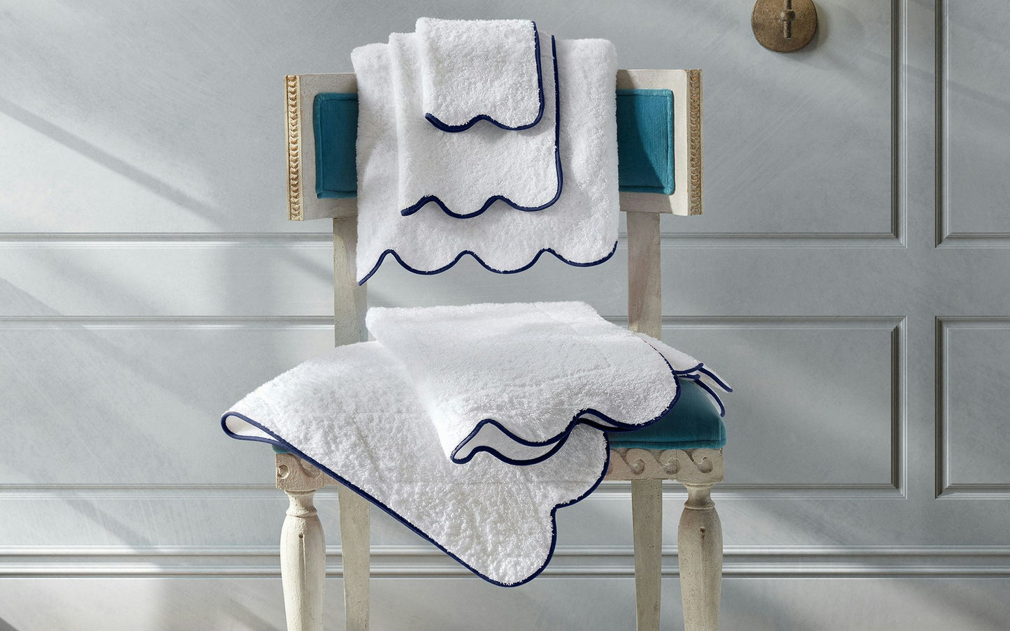 Cairo Scallop Towel
