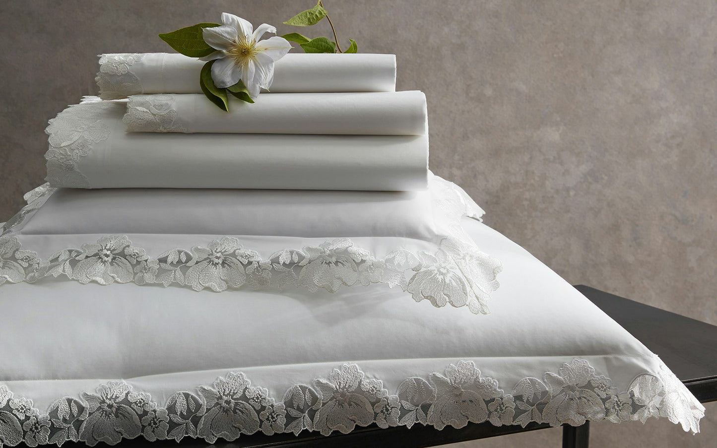 Virginia Pillowcase Pair