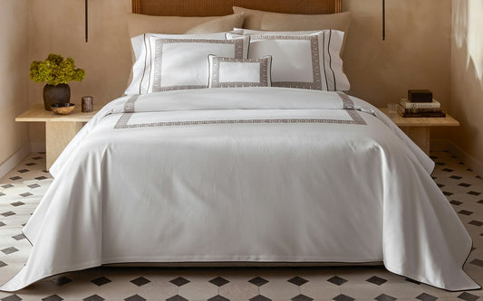 Ophelia Pique Coverlet