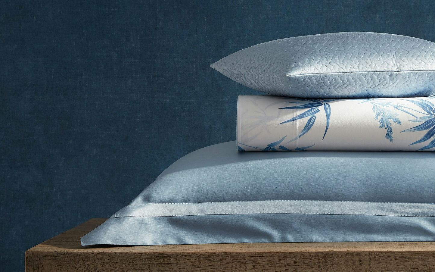 Dominique Flat Sheet