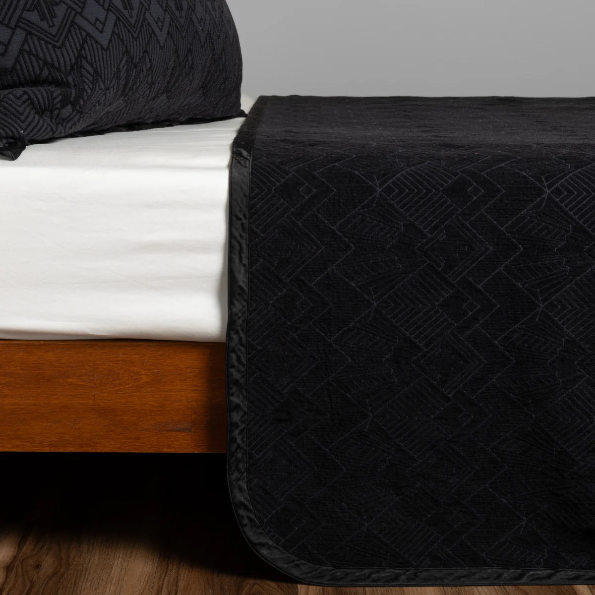 Trettino Bedspread