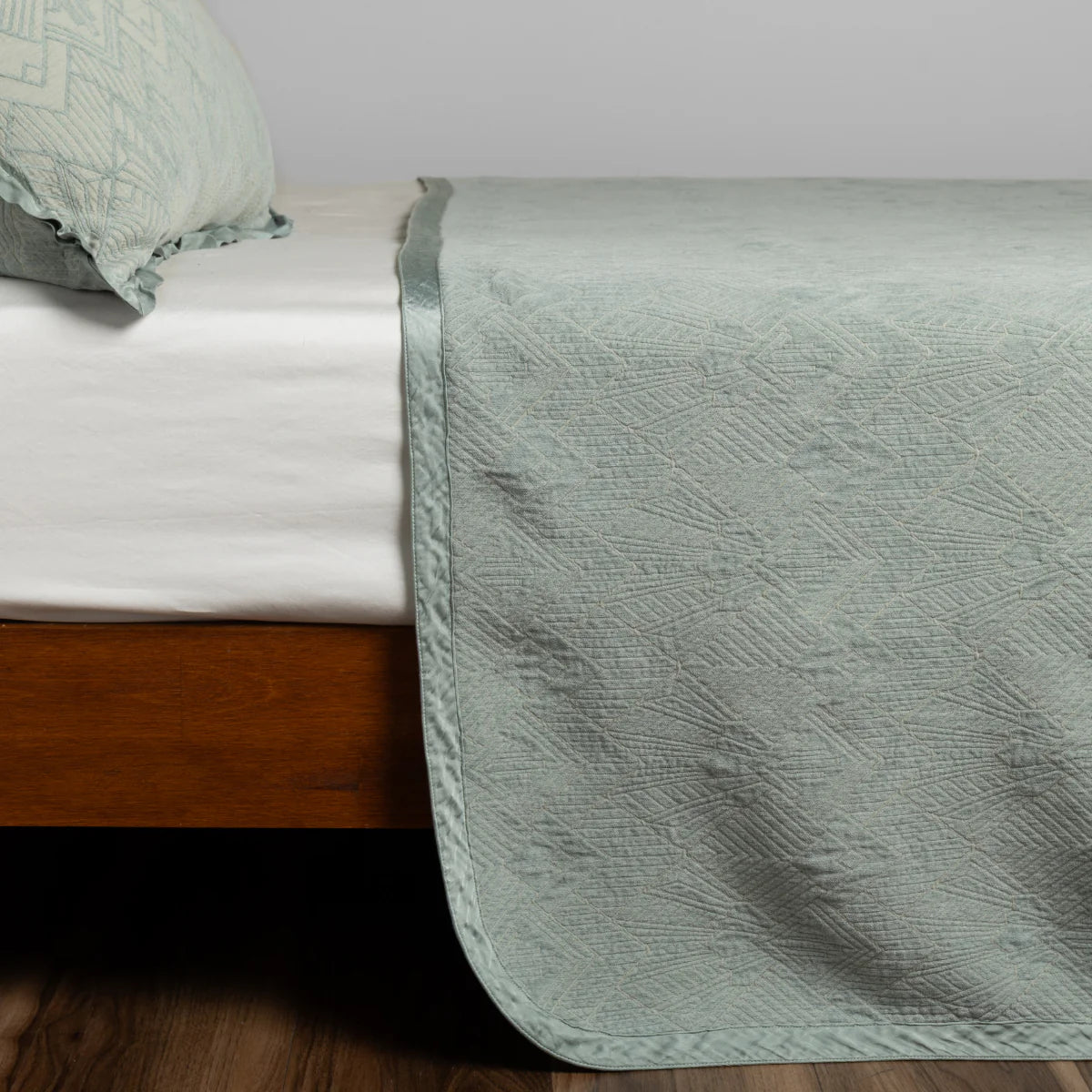 Trettino Bedspread