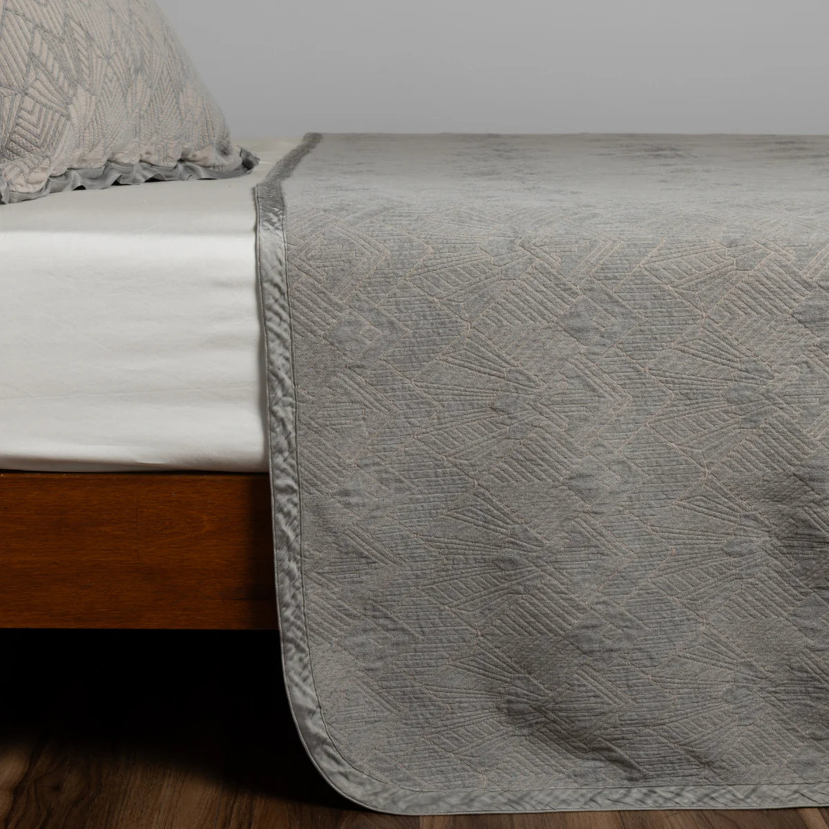 Trettino Bedspread