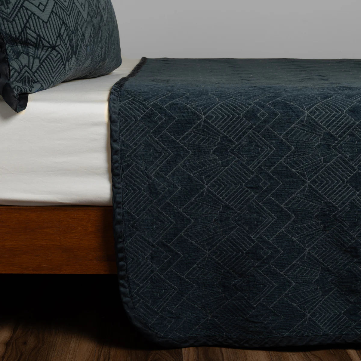 Trettino Bedspread