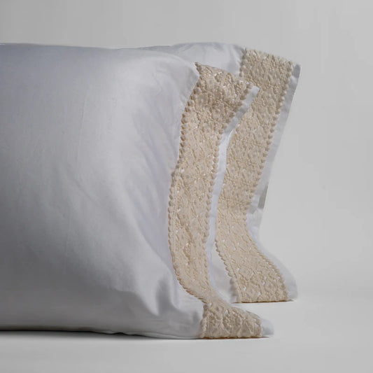 Bria Pillowcase With Novola Lace Band (Single)