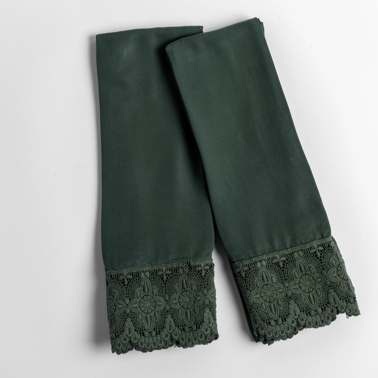 Madera Luxe Lace Pillowcase (Single)