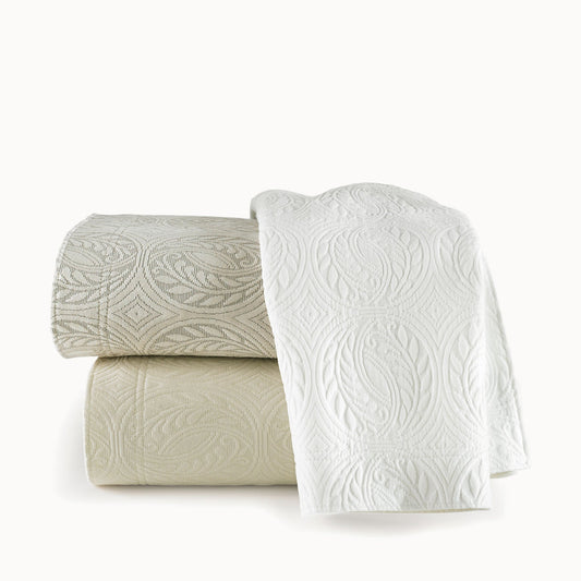Vienna Matelassé Coverlet
