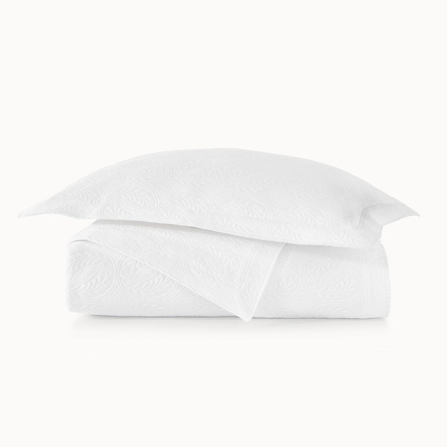 Vienna Matelassé Coverlet