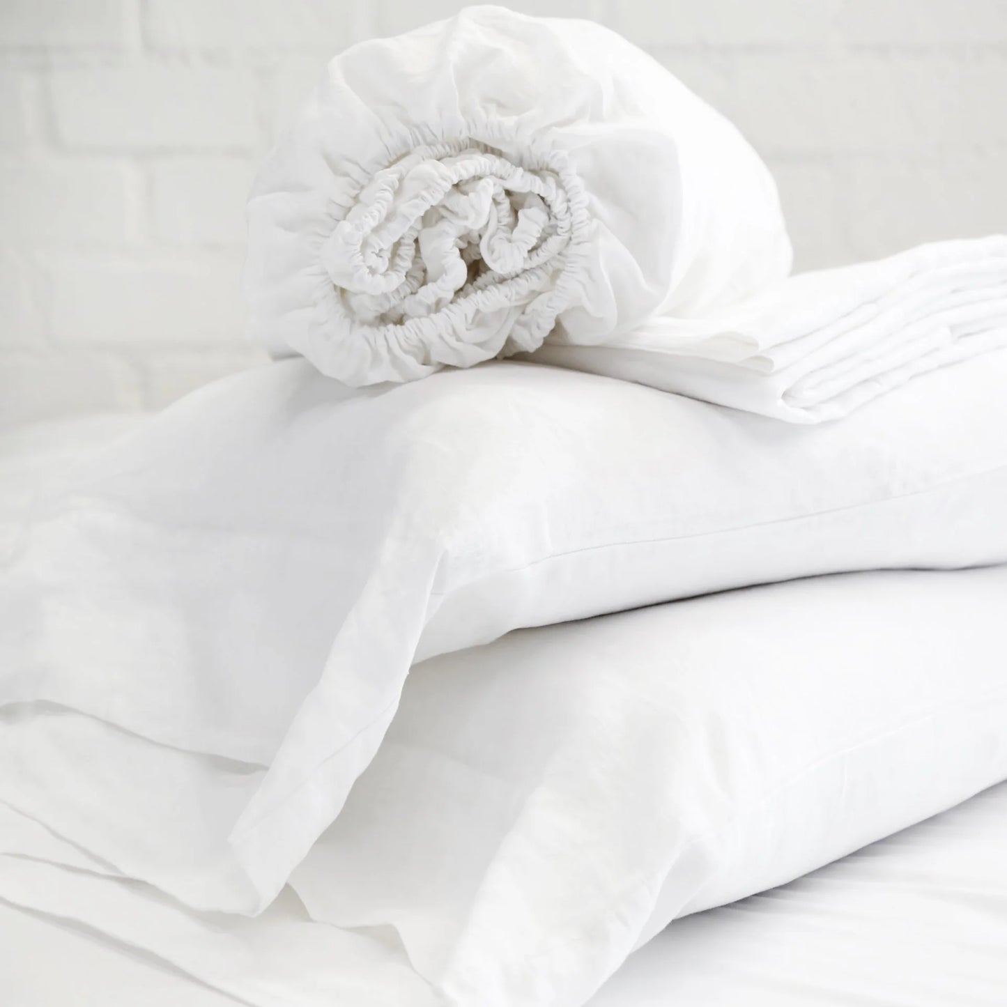 Linen Pillowcase (Single) (Pom Pom)