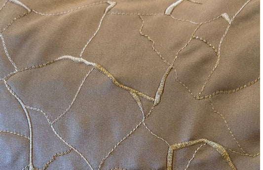 Fragment - Yves Delorme Couture