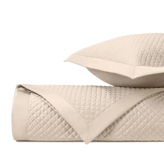 Royal Sateen SC Diamond Quilt