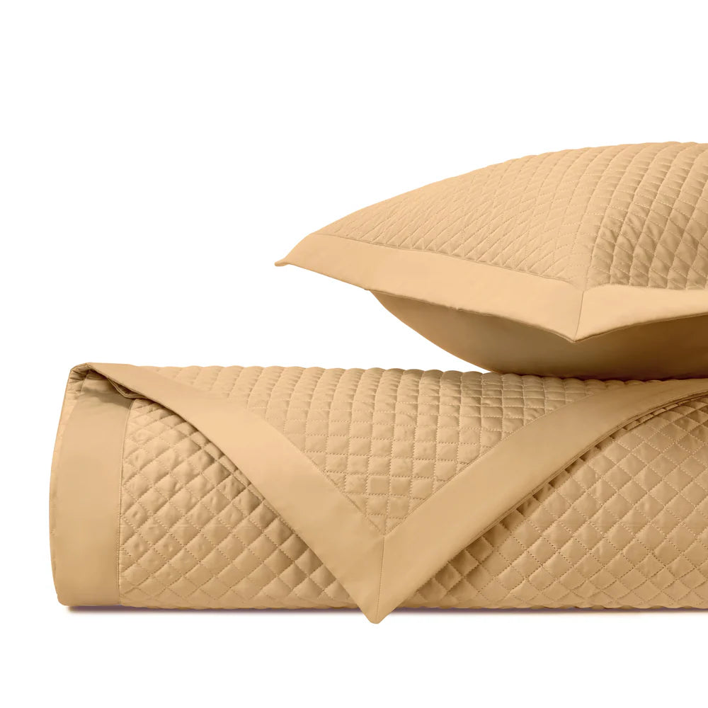 Royal Sateen RC Diamond Quilt