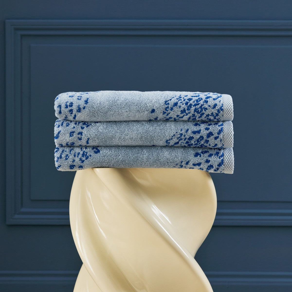Ecumes Towel